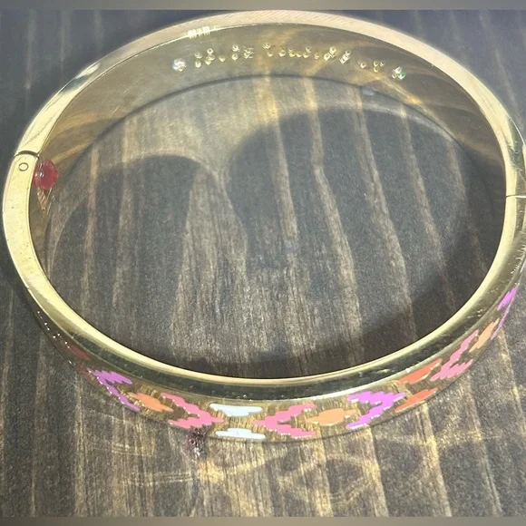 Kate Spade “Spice Things Up” Gold Bracelet with Pink & Green Duster Bag - Picture 2 of 7